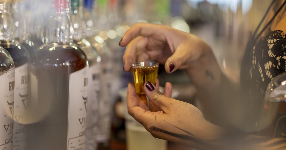 Ogłoszenie o konsultacjach projektu uchwały Rady Miejskiej Wrocławia zmieniającej uchwałę nr XXIII/435/25 Rady Miejskiej Wrocławia w sprawie ograniczenia sprzedaży napojów alkoholowych w godzinach nocnych