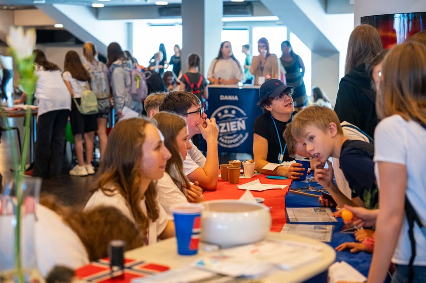 Wrocławski Dzień Paszportu 2025: podróż dookoła świata