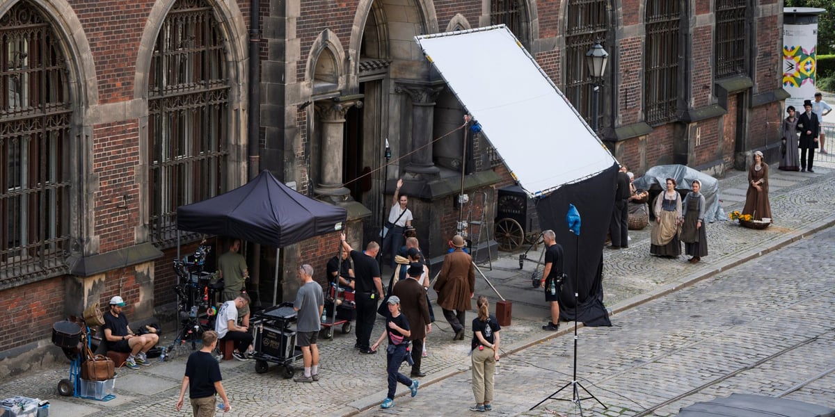 Znany reżyser szuka we Wrocławiu statystek. Wiek nie gra roli