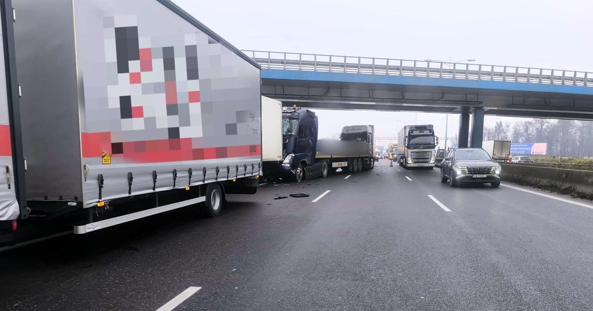 Wypadek na AOW. Duże utrudnienia dla jadących na południe