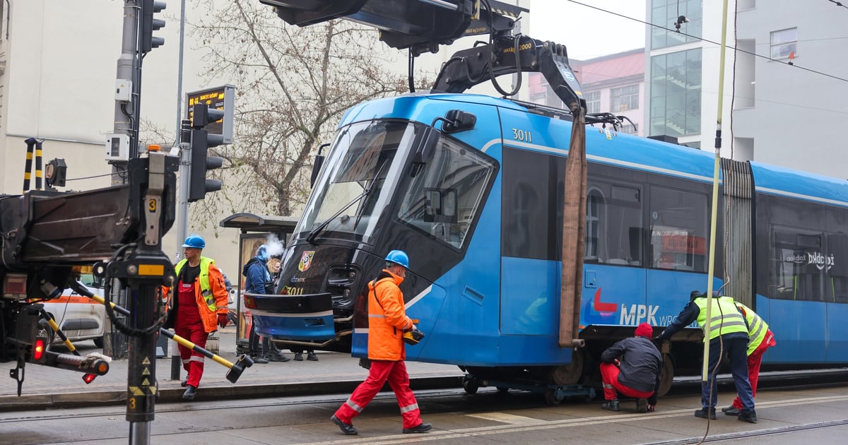 Awaria tramwaju w centrum. Kilka linii kursuje objazdami