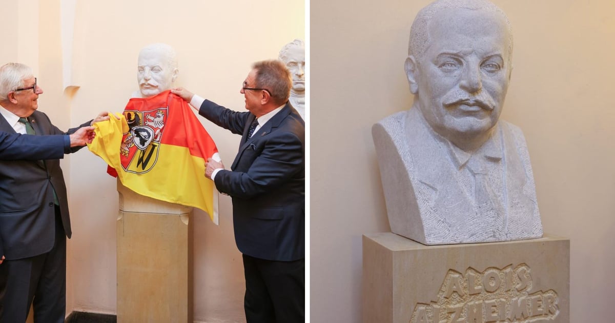 Wrocław o nim nie zapomniał. Popiersie prof. Alzheimera w Ratuszu