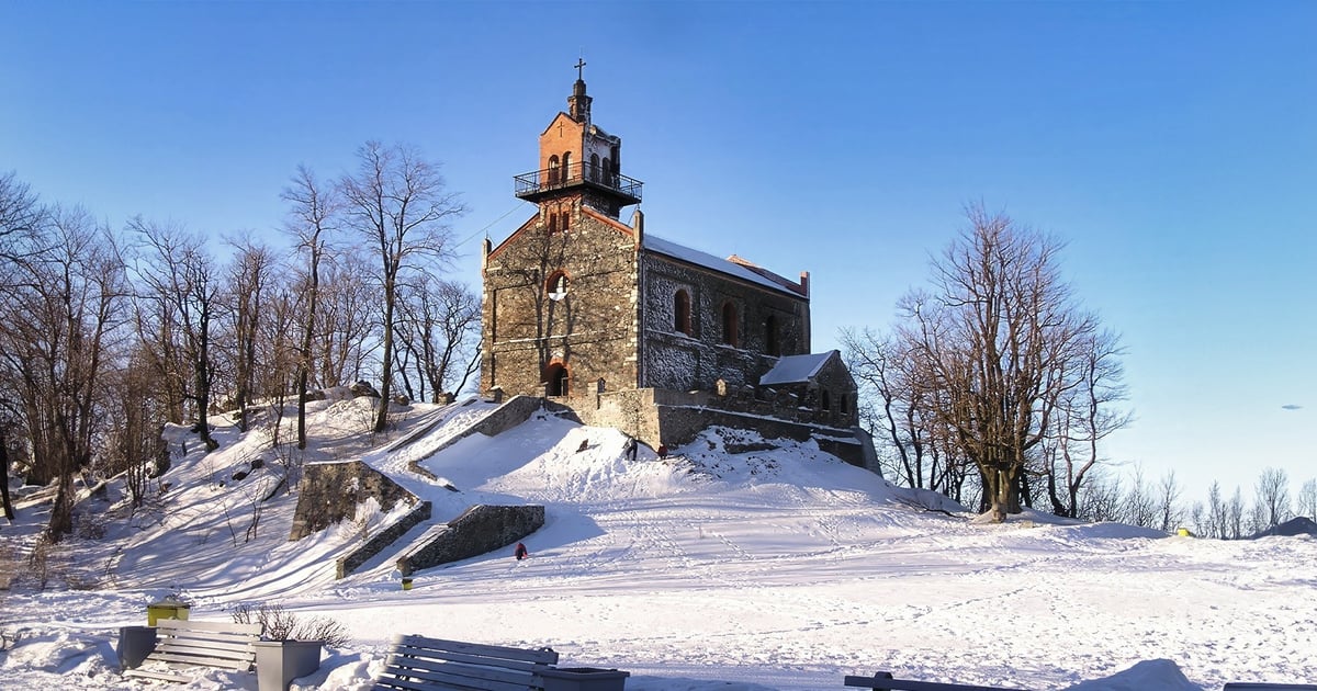 Sylwester na Ślęży: Więcej patroli policji i straży leśnej