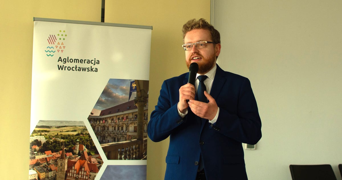 Cyfryzacja jako zmiana sposobu pracy polskich urzędów