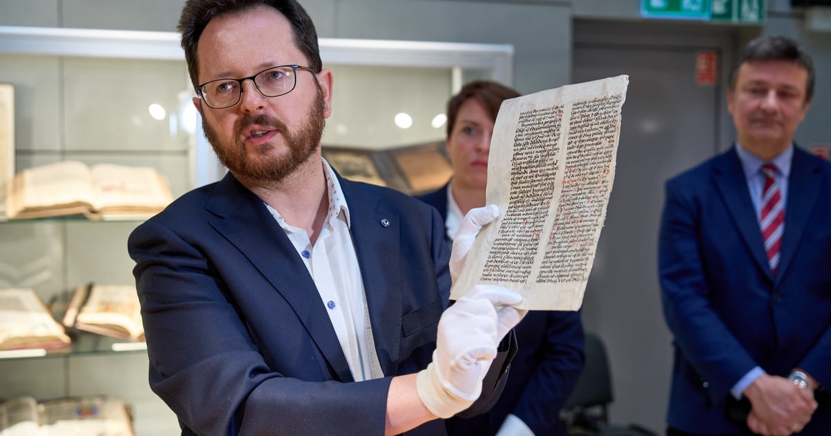 Bezcenny rękopis wrócił do Biblioteki Uniwersyteckiej. Próbowano go sprzedać w Paryżu