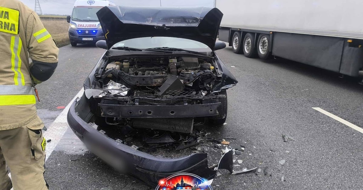 Wypadek na A4 pod Wrocławiem. Ranna pasażerka trafiła do szpitala [AKTUALIZACJA]