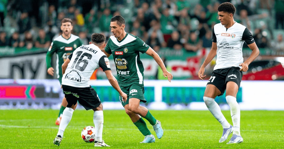 Mecz Puszcza Niepołomice - Śląsk Wrocław już w sobotę 21 marca [TRANSMISJA]