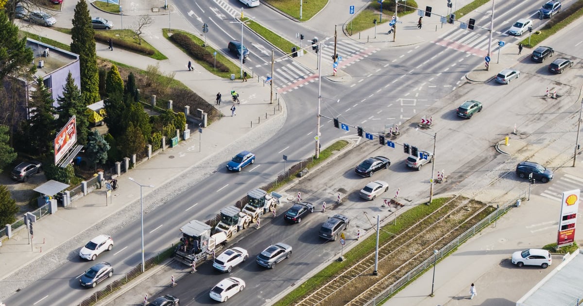 Remont skrzyżowania Powstańców Śląskich z Krzycką i Waligórskiego. Postęp prac