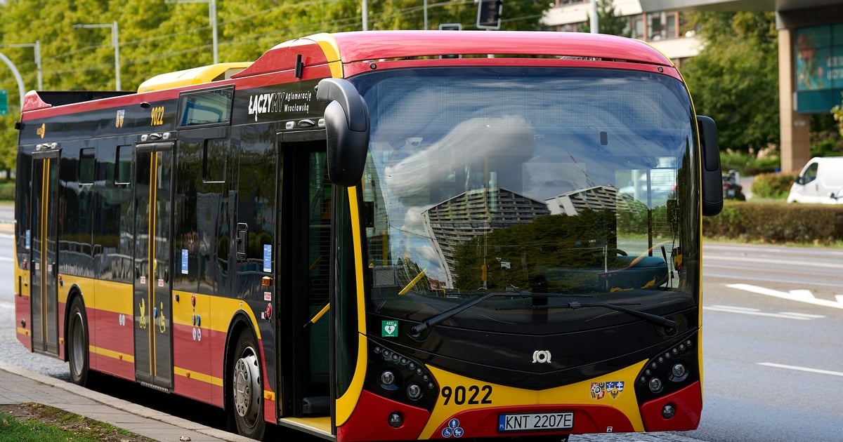 Przebudowa drogi w Chrząstawie Małej. Od 11.04 zmiana trasy linii 945