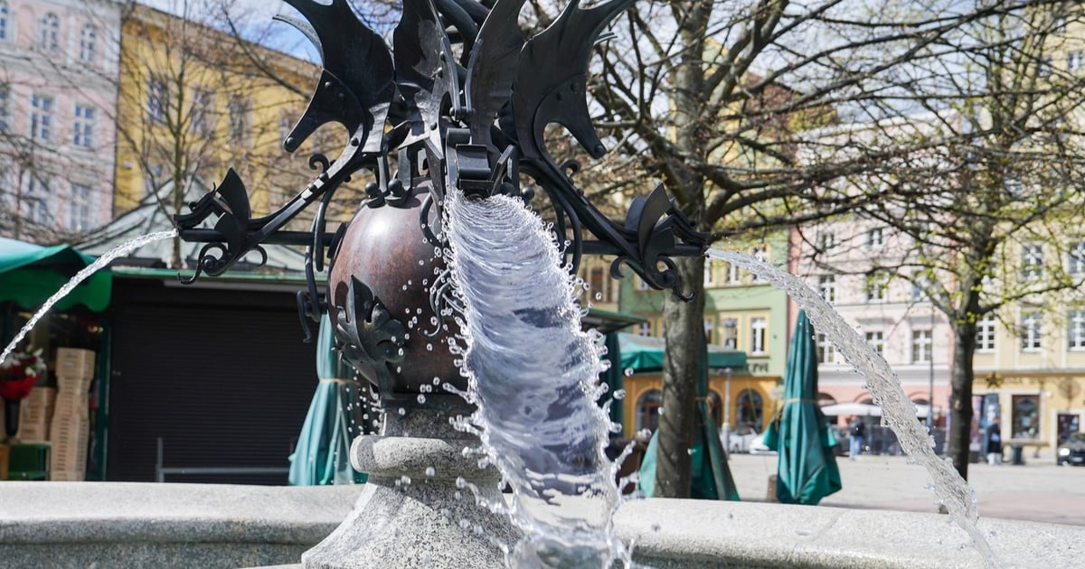 Tak leją w lany poniedziałek. I nie tylko. Lać wodę będą do jesieni