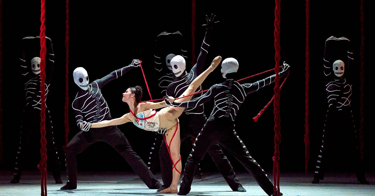 Frida Kahlo walczy o miłość i życie. Recenzja spektaklu w Operze Wrocławskiej