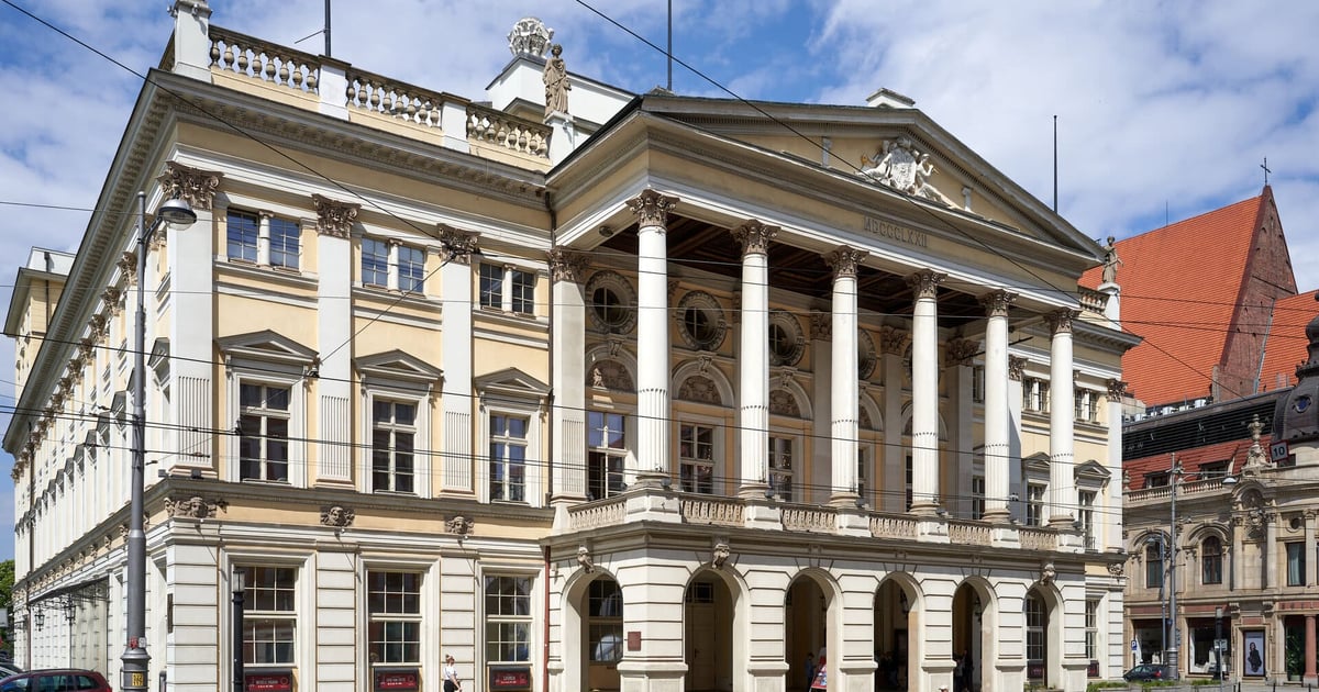 80 lat polskiej sceny operowej we Wrocławiu. Wystawa na rynku i konferencja