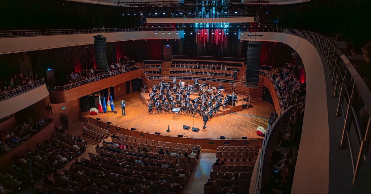 Wrocławska Orkiestra Reprezentacyjna Wojsk Lądowych obchodzi 75-lecie