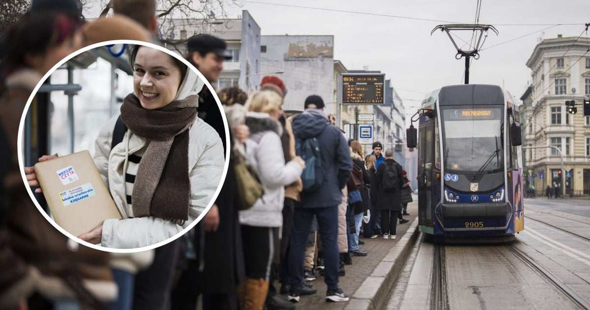 Naprawdę kochamy książki! Akcja „Wrocław czyta” w specjalnym tramwaju miała powodzenie