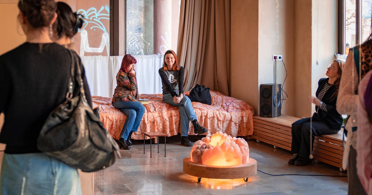 Odpoczynek ze sztuką. Żyjnia tuż przed owtarciem