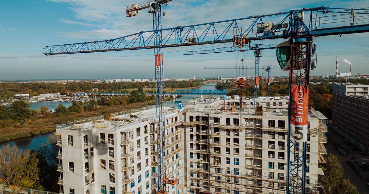Wiecha na jednej z największych inwestycji PRS we Wrocławiu. Budują 500 mieszkań