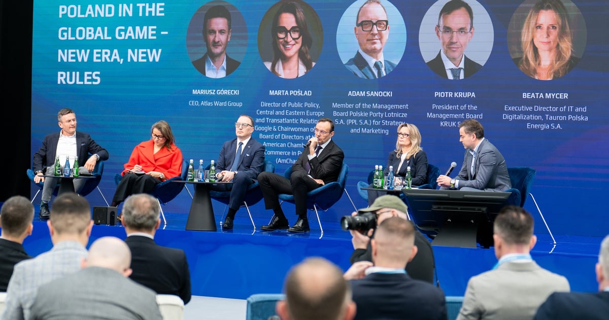 Architektura bezpieczeństwa. Drugi dzień East x West Forum