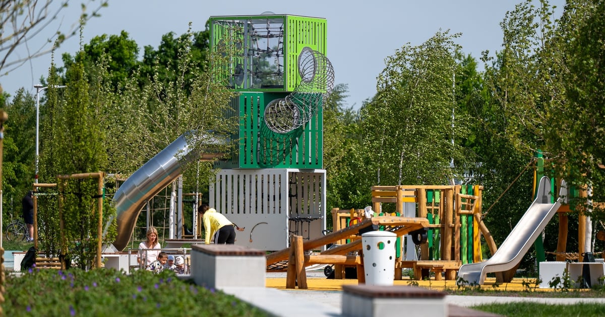 Współpraca popłaca: gotowy skwer Scharouna integruje mieszkańców