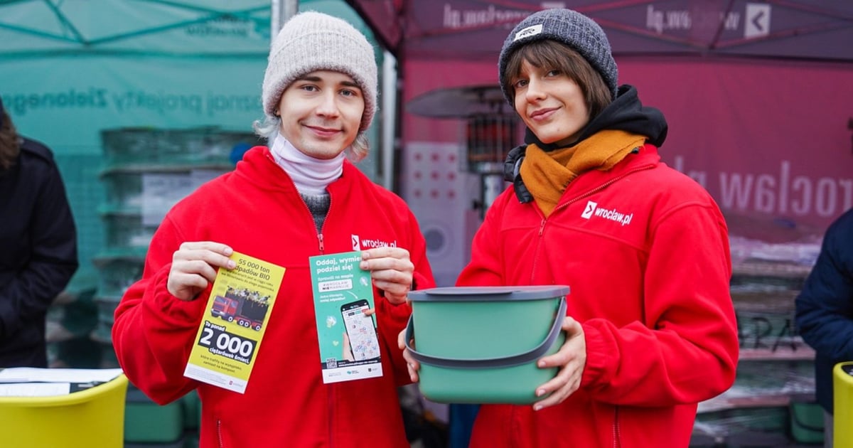 W sobotę mieszkańcy odebrali pojemniki na bioodpady. Segreguj śmieci i bądź eko