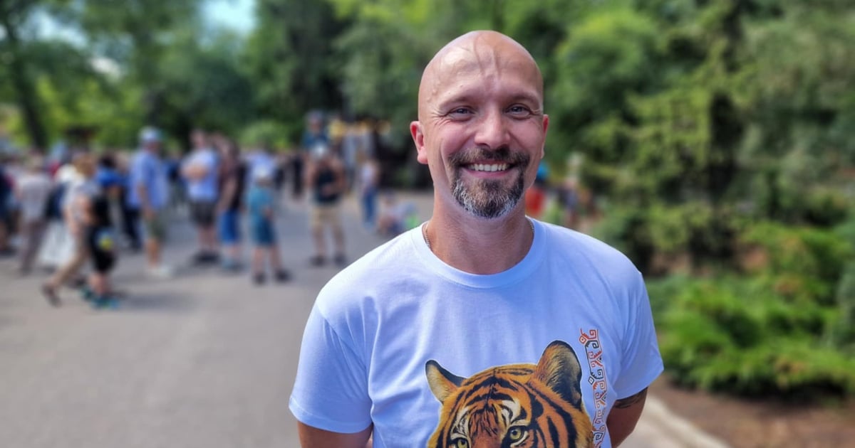 „Pękam z dumy!” – mówi Kamil Guzik, autor znanego na całym świecie filmu o zadziornym mundżaku