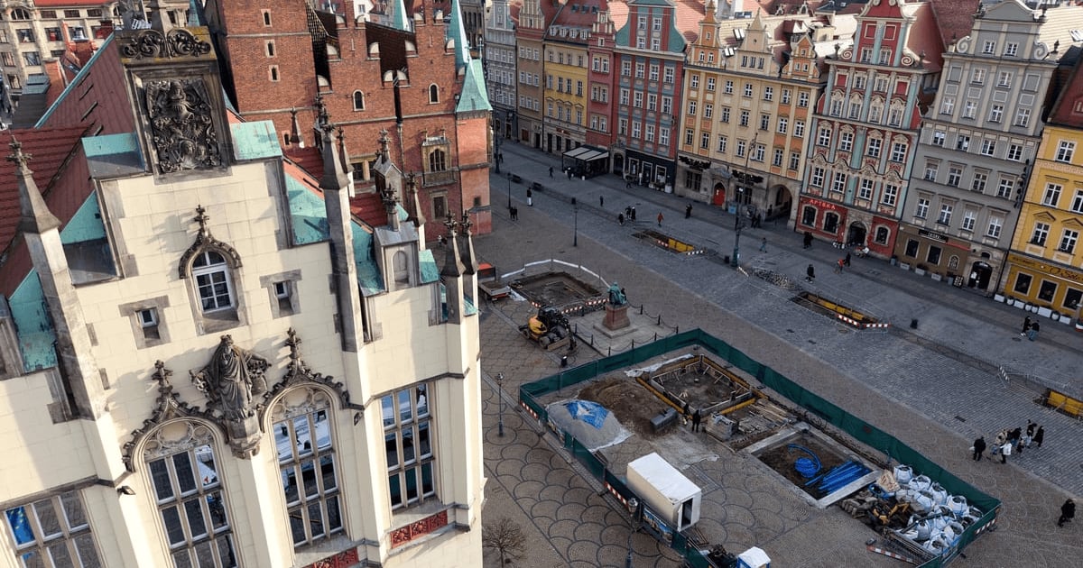 Rynek będzie zielony - oto efekty prac z pierwszych dni. Zobacz zdjęcia
