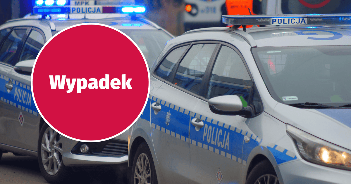 Wypadek na DK8 w Kobierzycach. Droga jest zablokowana