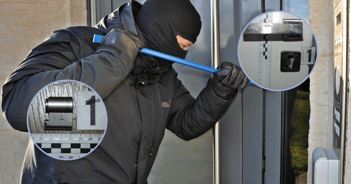 W wakacje więcej włamań. Czy złodzieje naprawdę oznaczają mieszkania?