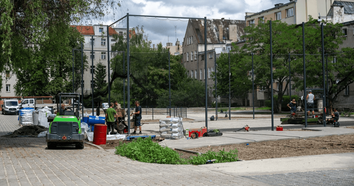 Pięć zakończonych remontów wrocławskich podwórek w 2025 roku. niedługo następne