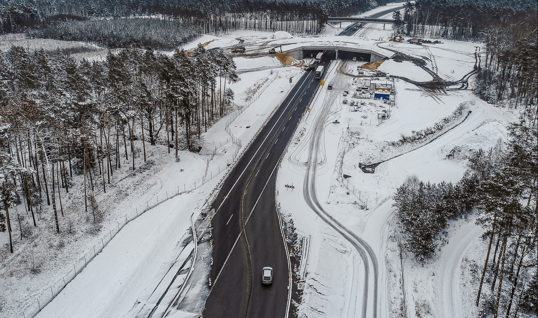 Nowa autostrada A18 w kierunku Berlina. Rozbudowa DK 18 od Golnic na D
