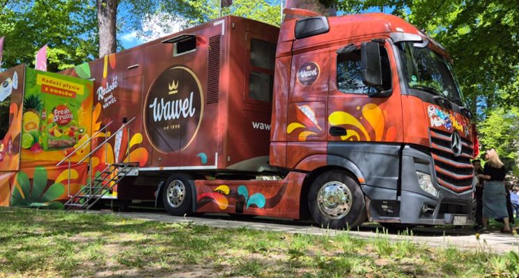 Plakat Wawel Truck odwiedzi Wrocław