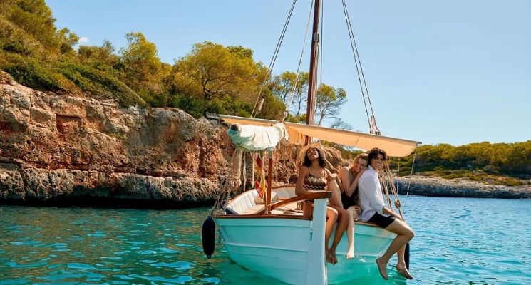 Plakat Festiwal Stu Szlaków i wielkie otwarcie nowej odsłony Nike we Wrocław Fashion Outlet