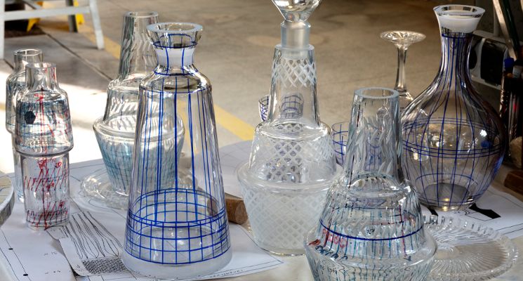 Plakat Powojenne losy karkonoskiej huty szkła – oprowadzanie po wystawie „Szlify”