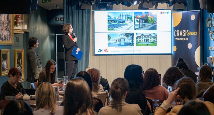 Plakat CRASH Mondays № 44: Marketingowy bullshit/Największe mity