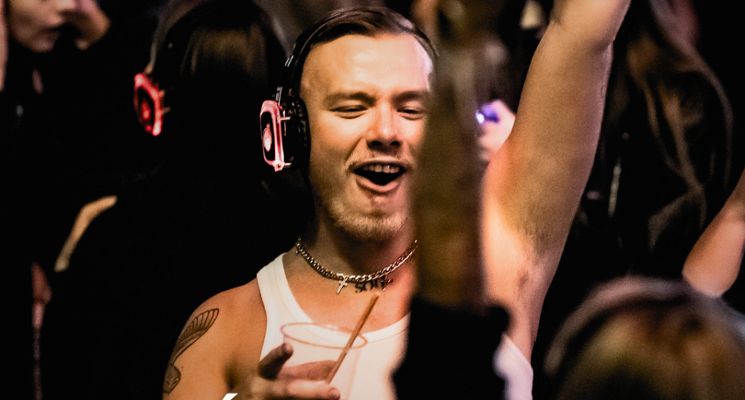 Plakat Silent Disco w Hali Świebodzki The King of POP