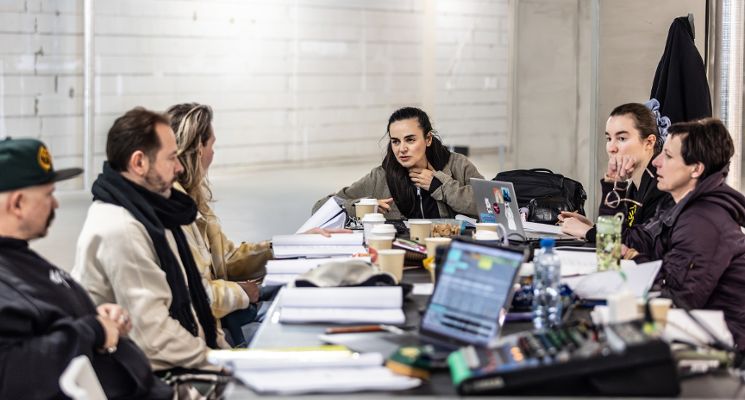 Plakat „Słońce. Powietrze. Popiół”, reż. Katarzyna Kalwat PREMIERA