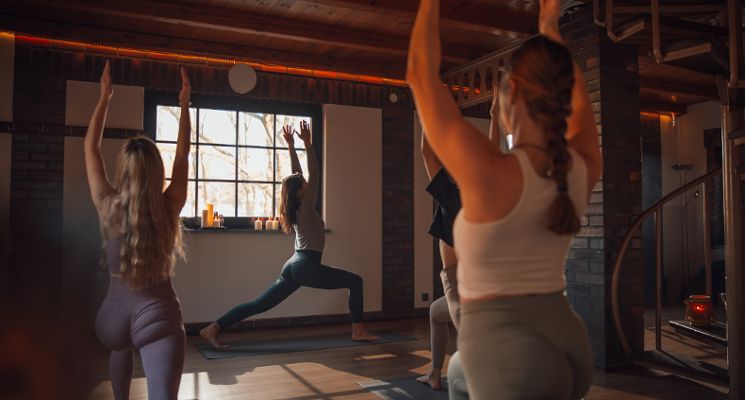 Plakat Kurs jogi dla początkujących