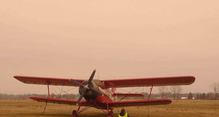 Plakat 89. Edycja rodzinnej wycieczki na lotnisku Mirosławice