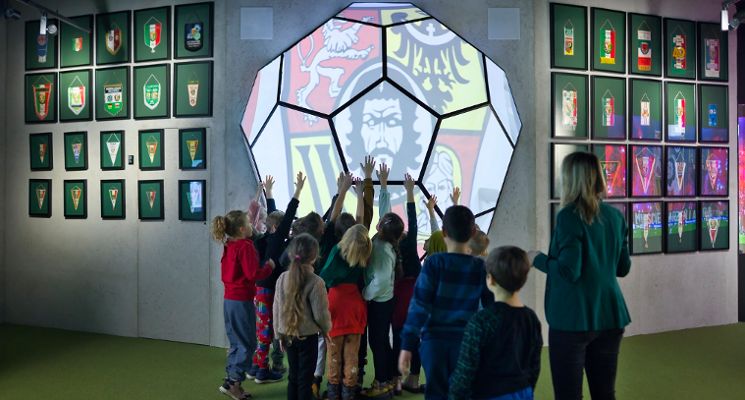 Plakat Muzeum Śląska Wrocław na Tarczyński Arenie [Noc Muzeów 2025]