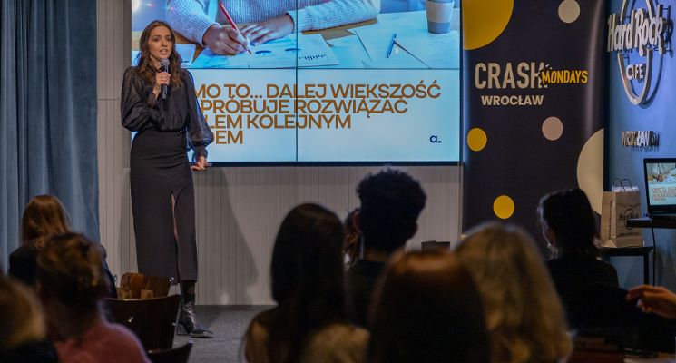 Plakat CRASH Mondays № 42: Marketing w kulturze