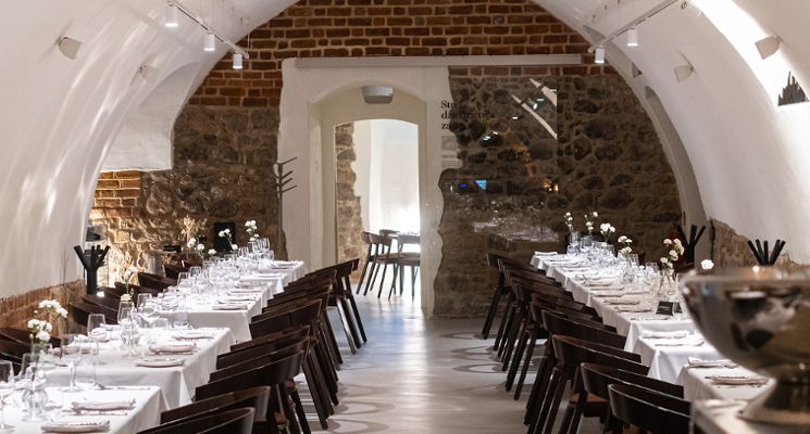 Plakat Sylwester 2025/2026 w Piwnicy Świdnickiej