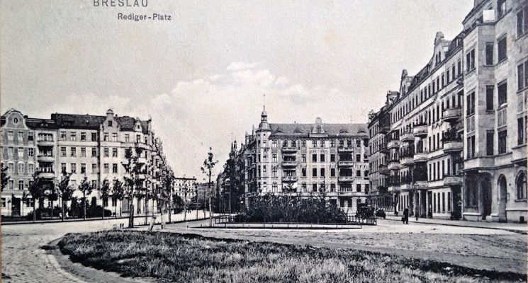 Plakat Spacer z przewodnikami | Geszefciarze z Rehdigerstrasse. O przedsiębiorstwach z ulicy Pereca