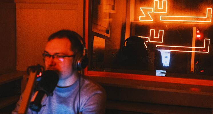 Plakat Akademickie Radio LUZ [Noc Muzeów 2025]