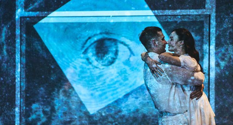 Plakat „Kolejność fal” we Wrocławskim Teatrze Współczesnym