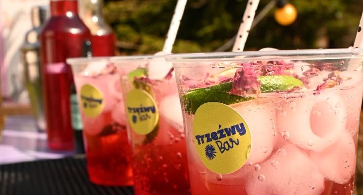Plakat Trzeźwy Bar na EkoBazarze vol. 2 - Warsztaty z Komponowania Drinków 0%