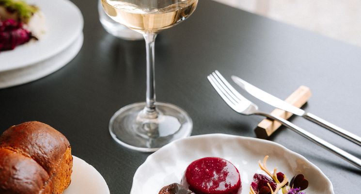 Plakat Gęsina na świętego Marcina. Celebracja polskiego dziedzictwa w restauracji Gustaw