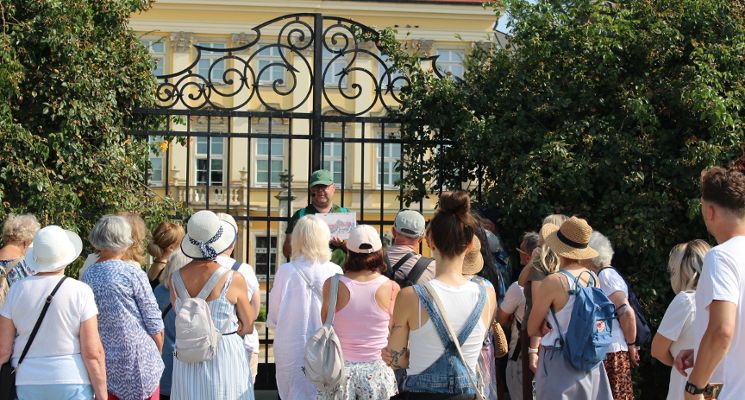 Plakat Historia w Pałacu. Pałac z historią - Zwiedzanie Pałacu Królewskiego z przewodnikiem