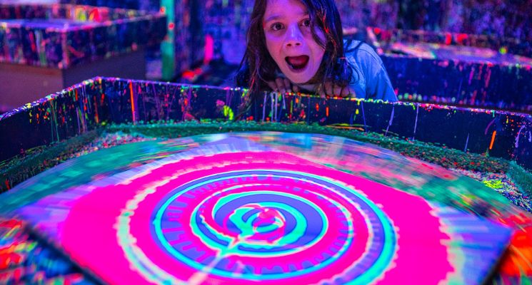 Plakat Weekend w Pigcasso - kreatywne malowanie / chlapanie dla dzieci i dorosłych