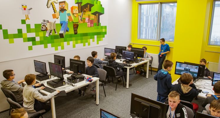 Plakat Ferie w STEP IT Academy – „Modelowanie 3D z Minecraft!”