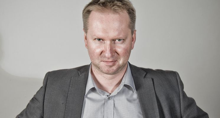 Plakat Spotkajmy się w NFM – redaktor Grzegorz Chojnowski