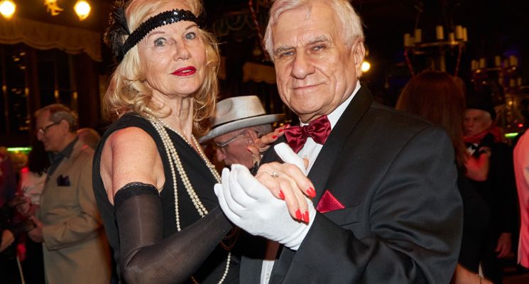 Plakat Twist, disco i rock & roll czyli brokat, winyle i szalone chwile